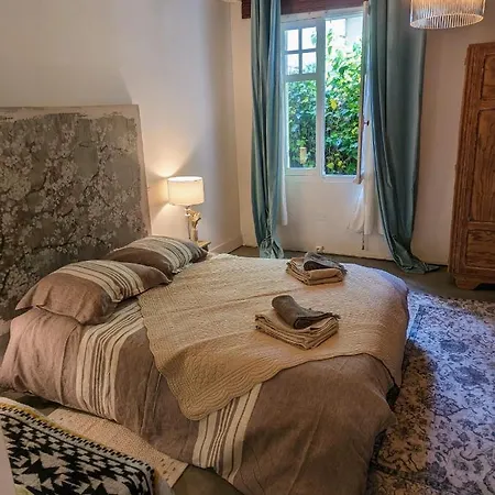 Nocleg ze śniadaniem Maison Pimoli : Hortense *